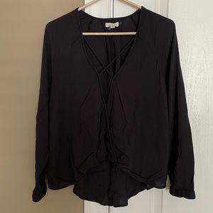 Silence and Noise Women’s Faux Wrap Low Cut Long Sleeve Blouse. Size Large.
